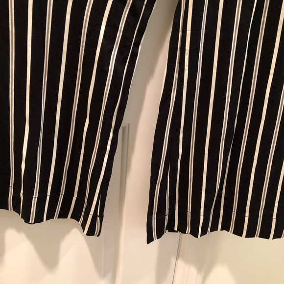 NWOT Rae Mode Black pants w cream and gray stripes. Sz Small - Picture 4 of 7